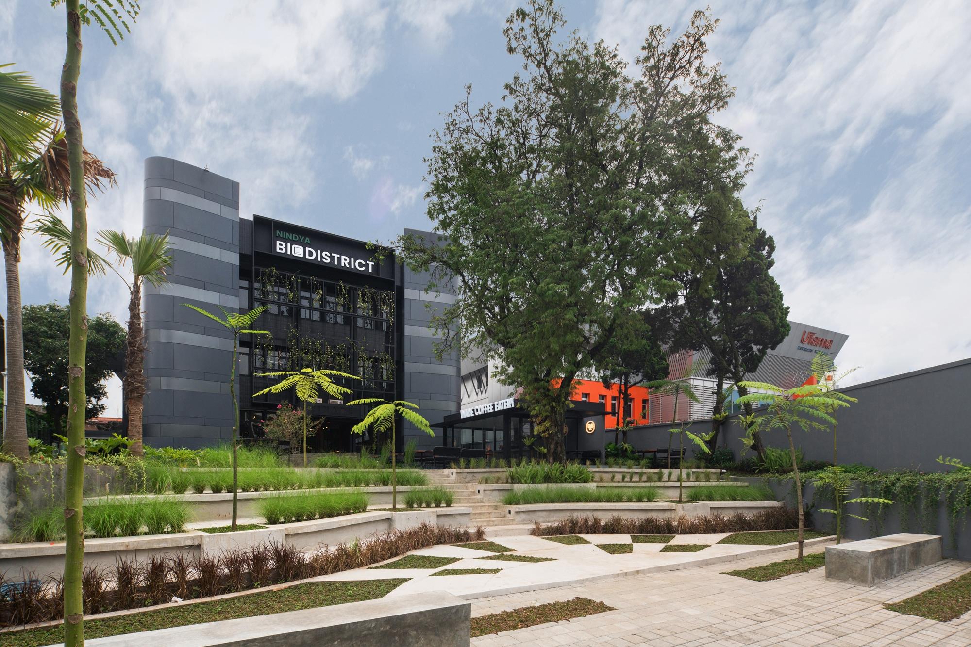 Nindya Biodistrict Hotel Bandung Exterior foto